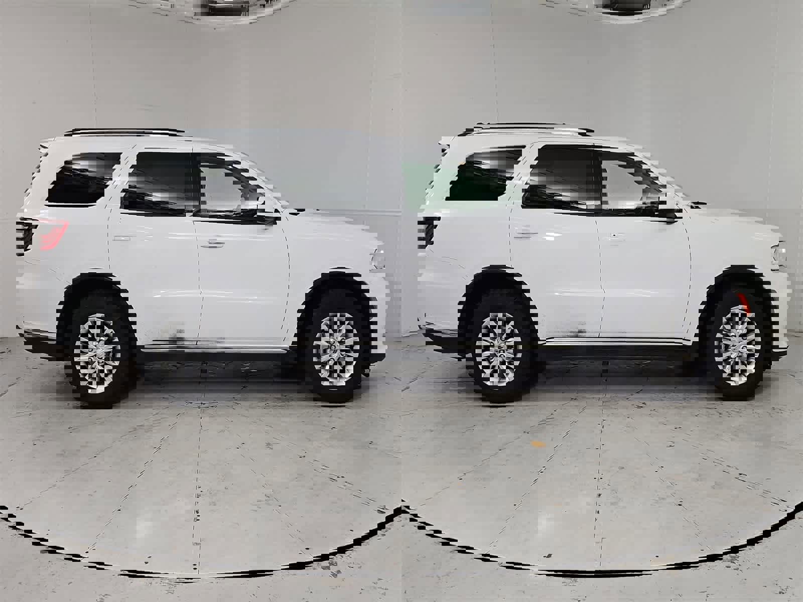 Used 2021 Dodge Durango SXT image 7