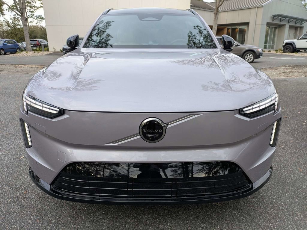 New 2026 Volvo EX90 Ultra image 9