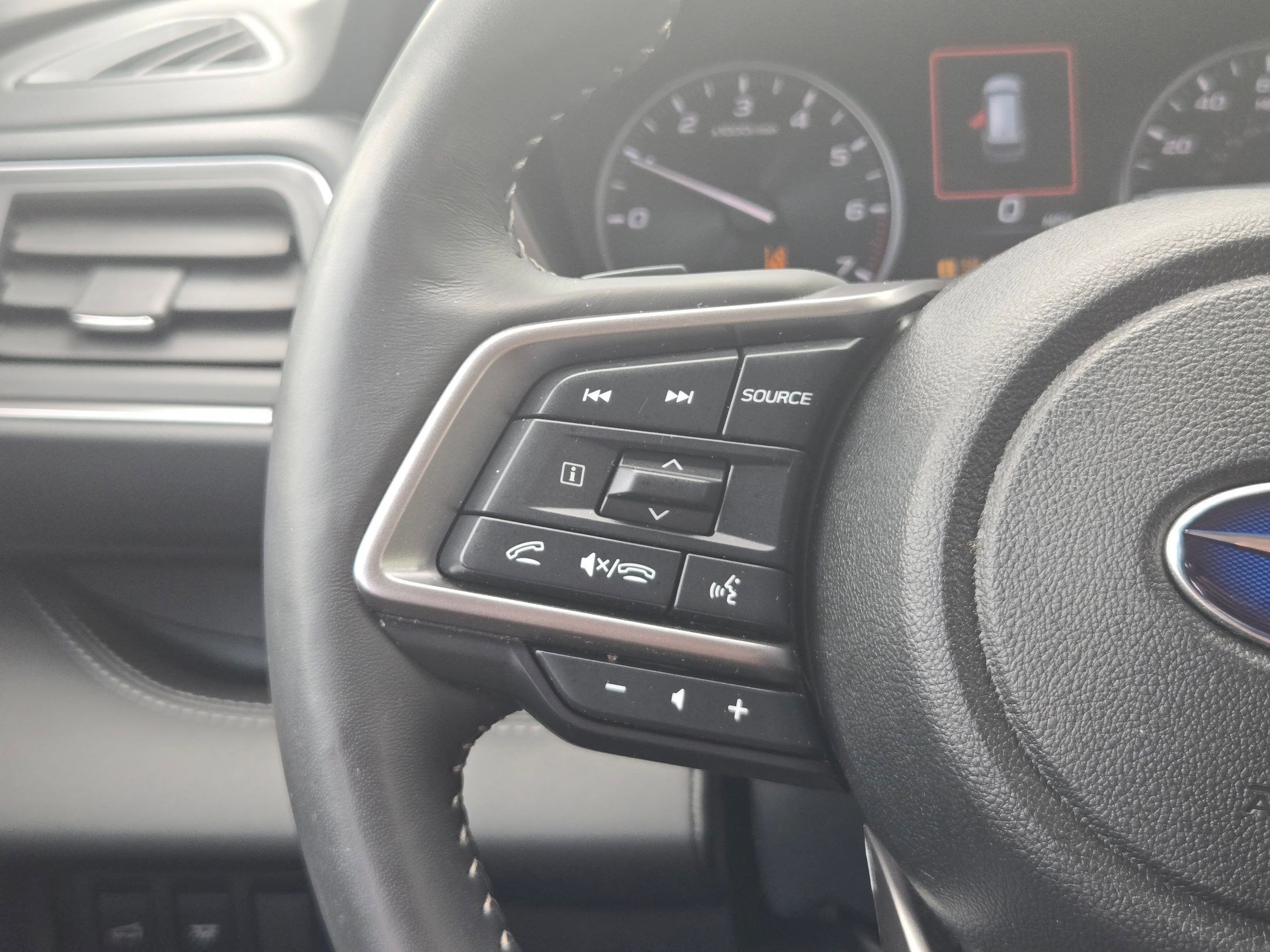 Used 2024 Subaru Ascent Touring AWD/4WD image 20