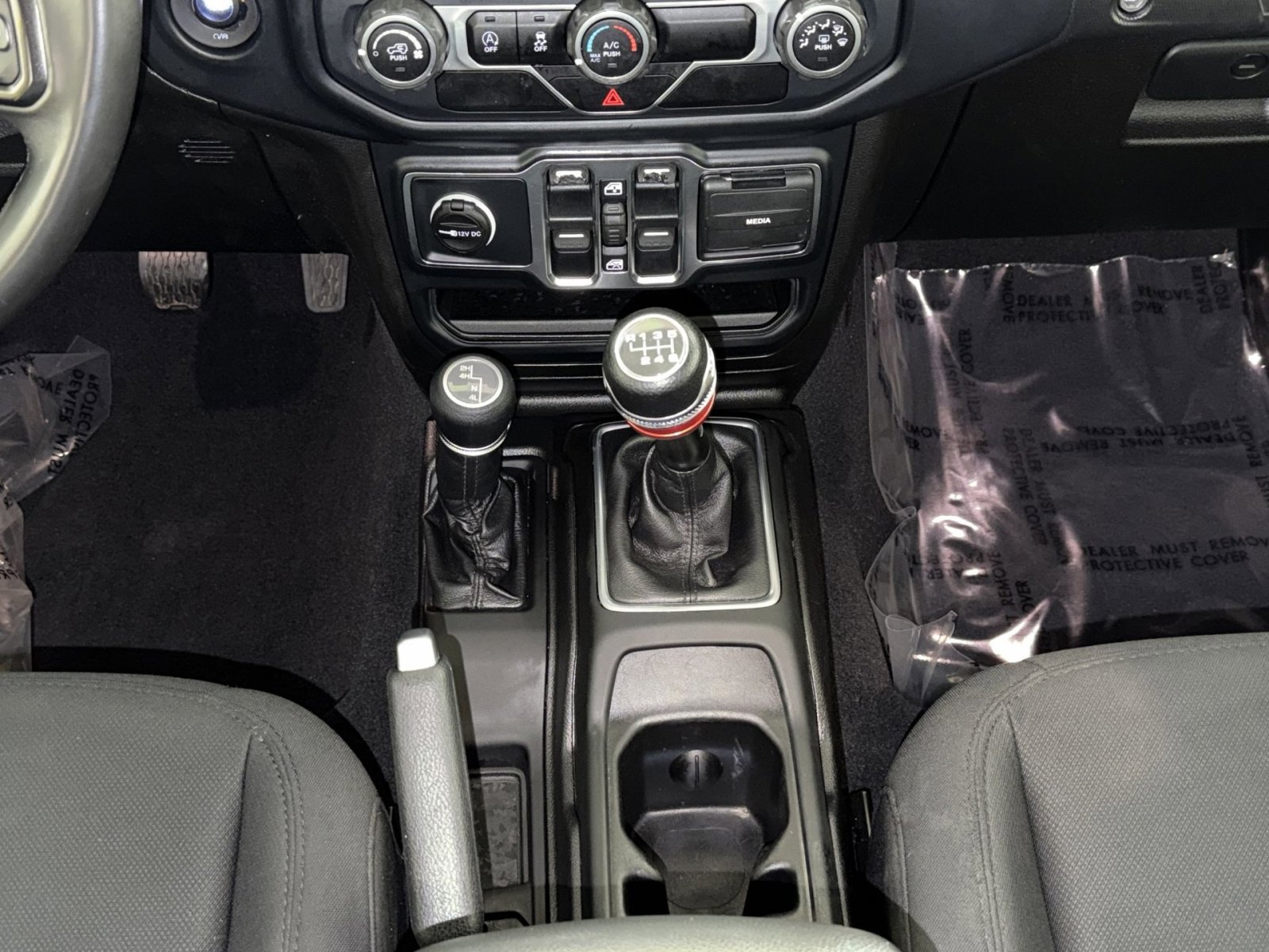 Used 2019 Jeep Wrangler Unlimited Sport S image 21