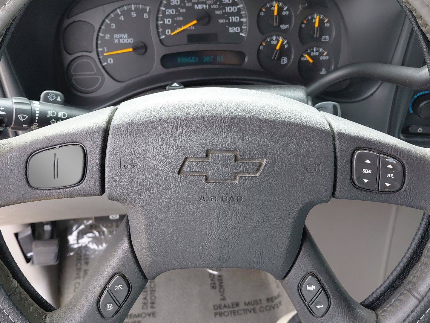 Used 2004 Chevrolet Suburban LT w/ Preferred Equipment Group AWD/4WD image 28