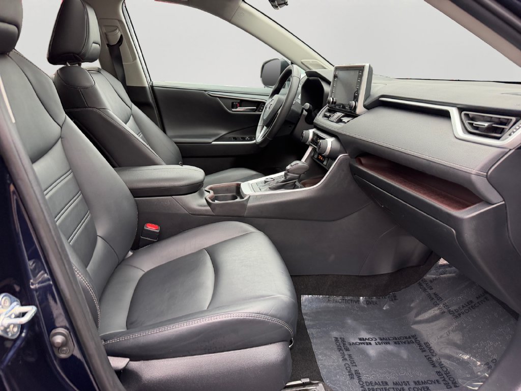 Used 2019 Toyota RAV4 Limited w/ Protection Package AWD/4WD image 8