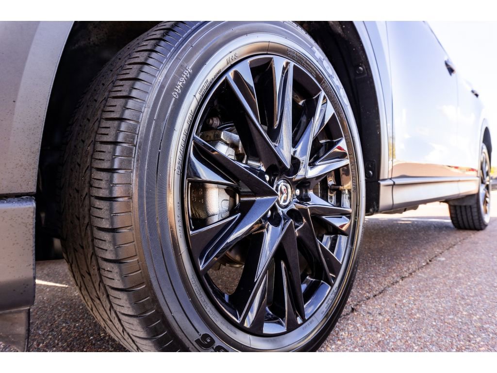 Used 2024 MAZDA CX-5 Carbon Edition image 9