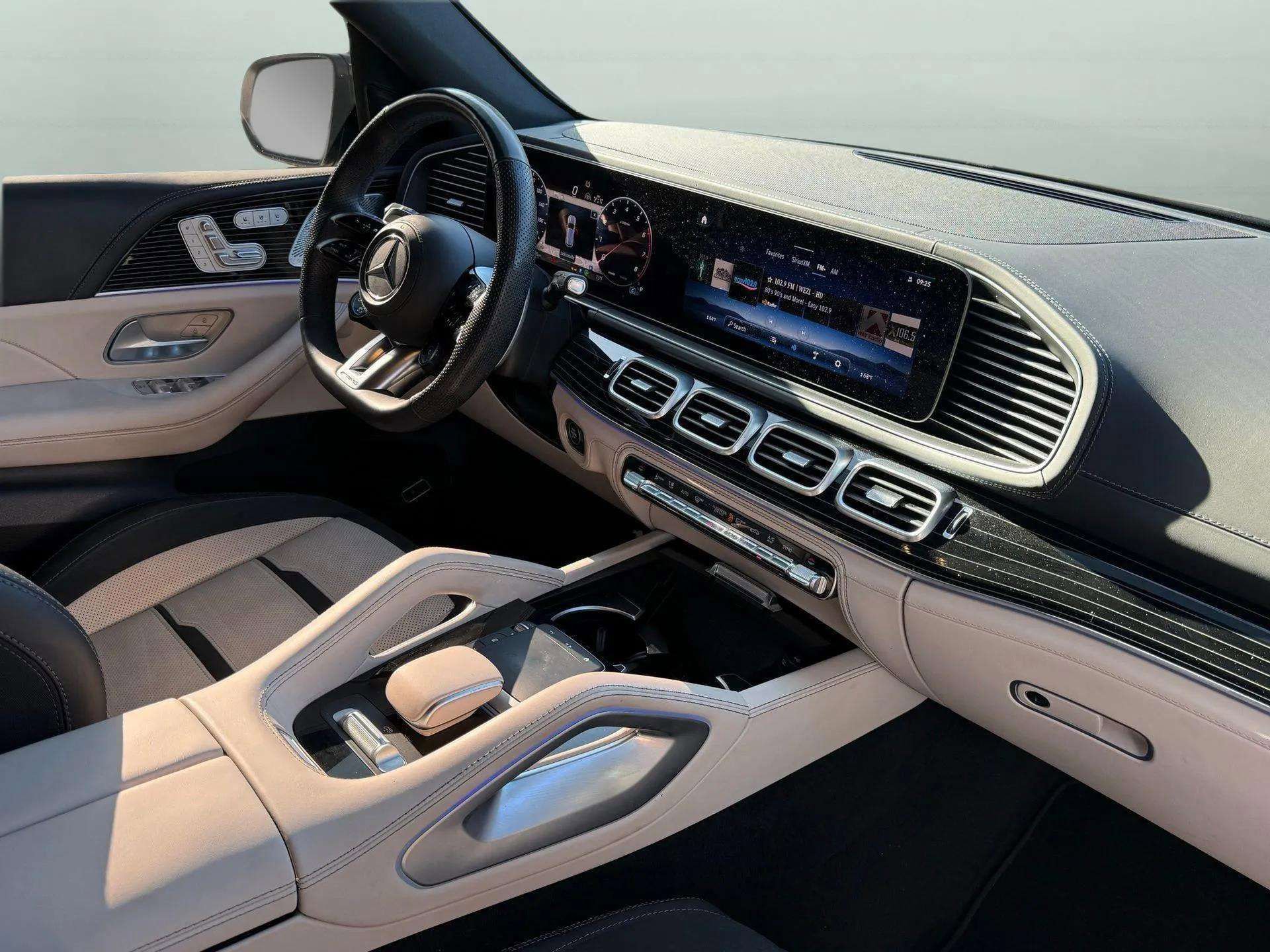 Used 2024 Mercedes-Benz GLE 53 AMG 4MATIC image 2