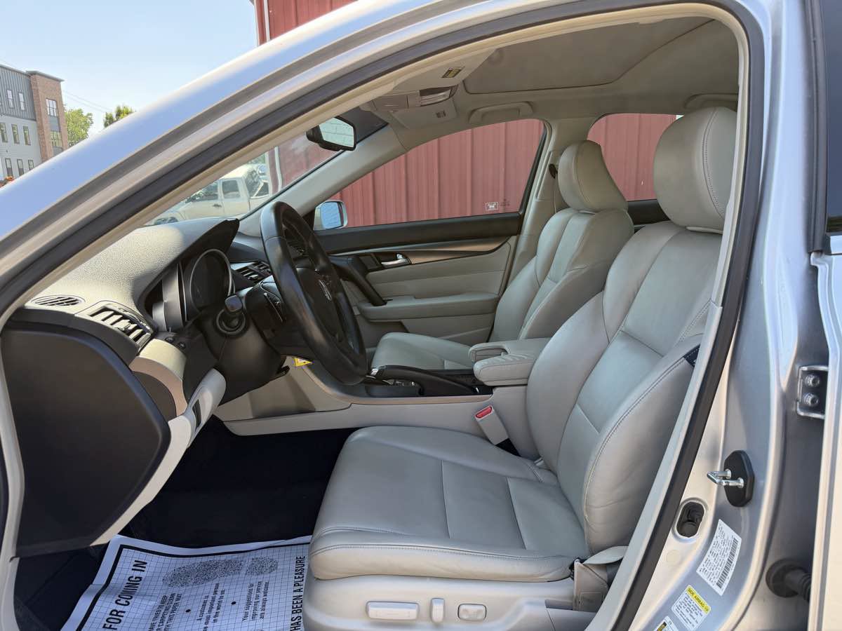 Used 2012 Acura TL FWD image 9