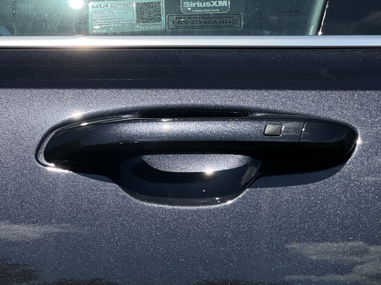 New 2026 Kia Sorento S w/ S Panoramic Sunroof Package FWD image 16