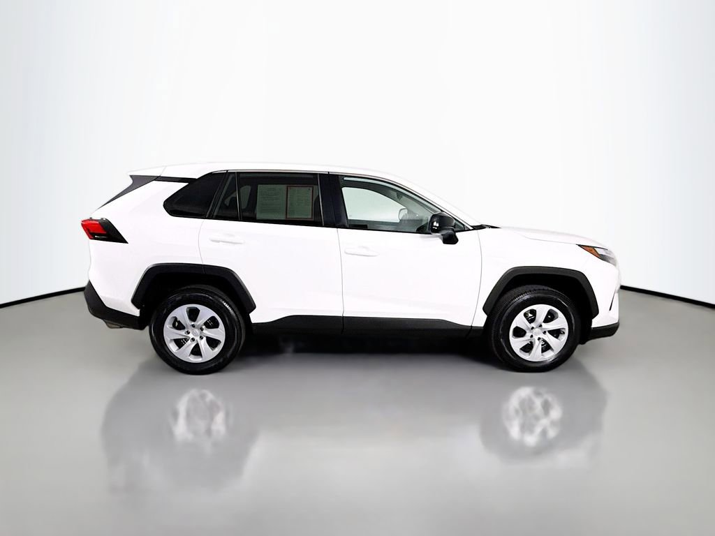 Certified 2024 Toyota RAV4 LE AWD/4WD image 9