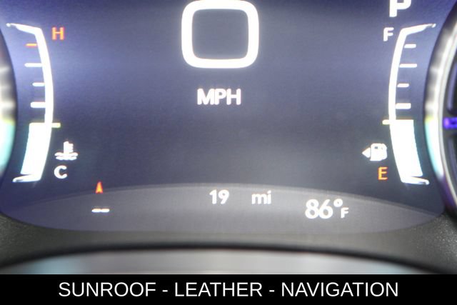 New 2027 Chrysler Pacifica Limited AWD/4WD image 18