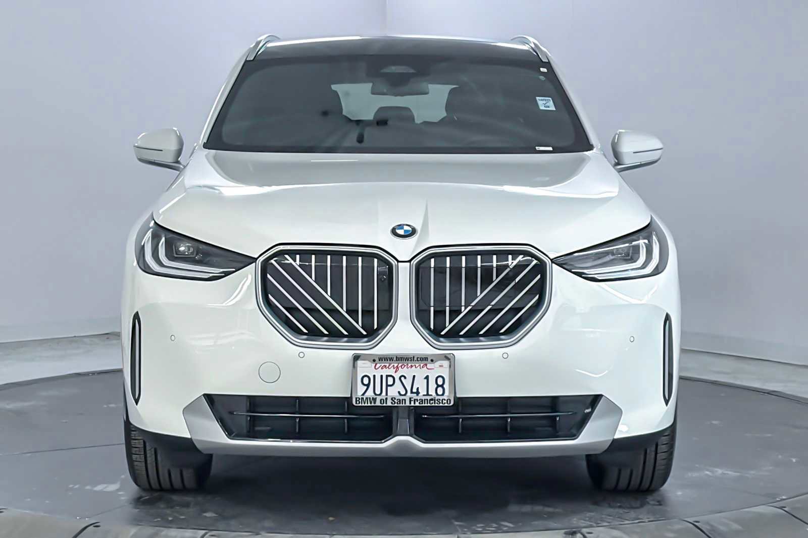 Used 2025 BMW X3 xDrive30i w/ Premium Package image 10