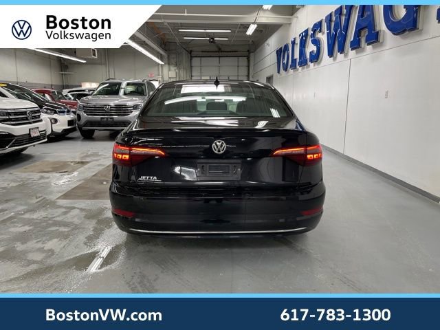 Used 2020 Volkswagen Jetta SEL image 3