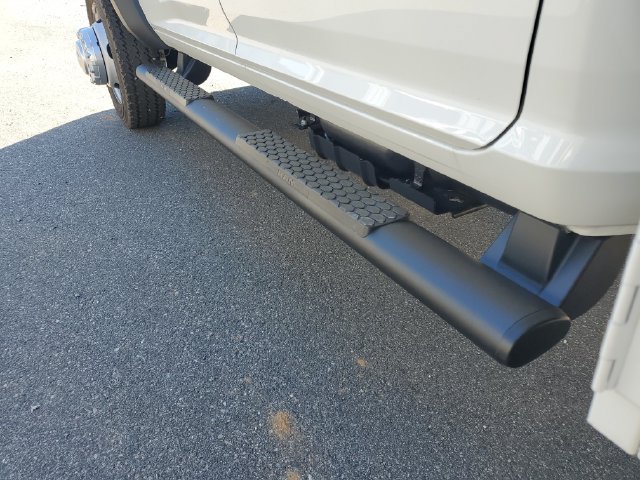 New 2027 RAM 5500 Tradesman AWD/4WD image 15