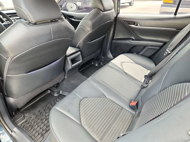 Used 2018 Toyota Camry SE w/ Moonroof Package FWD image 28