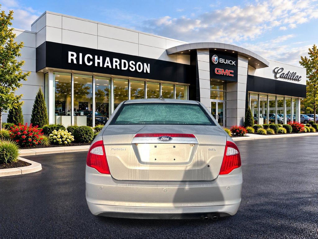 Used 2010 Ford Fusion SEL FWD image 5