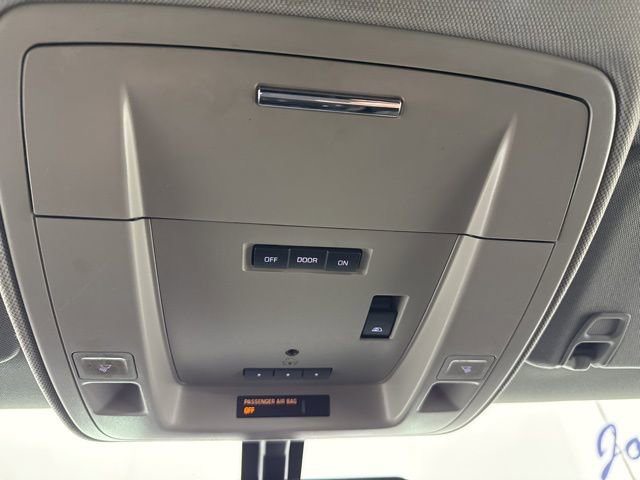 Used 2017 Chevrolet Silverado 1500 LTZ Z71 w/ Midnight Edition image 25