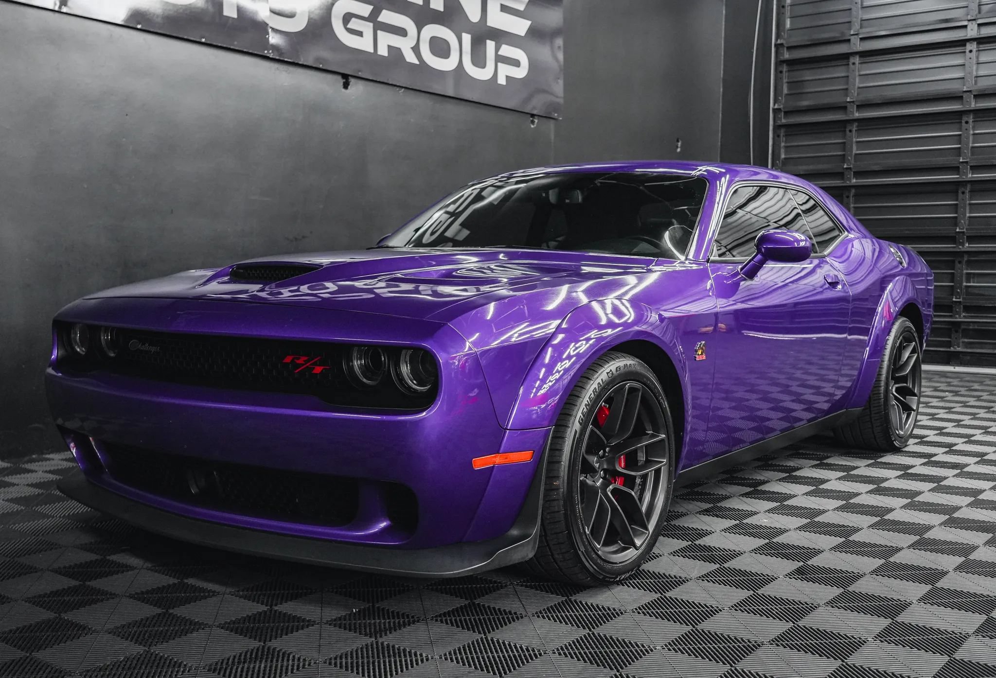 Used 2019 Dodge Challenger R/T Scat Pack RWD image 32