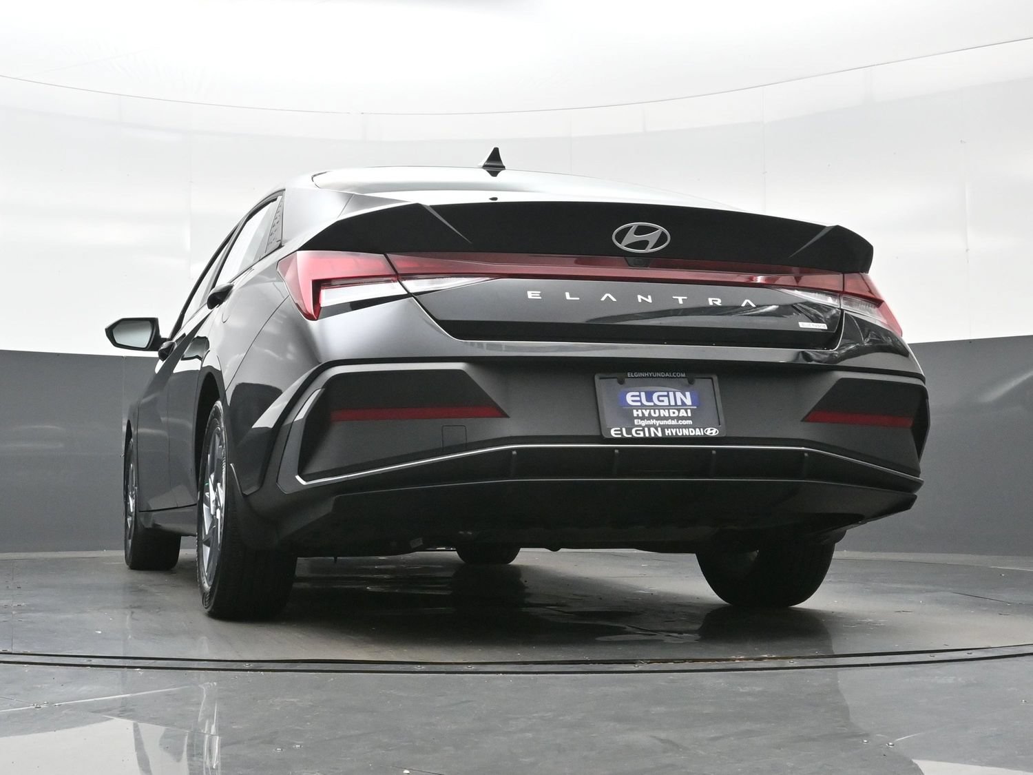 Certified 2026 Hyundai Elantra Hybrid FWD image 28