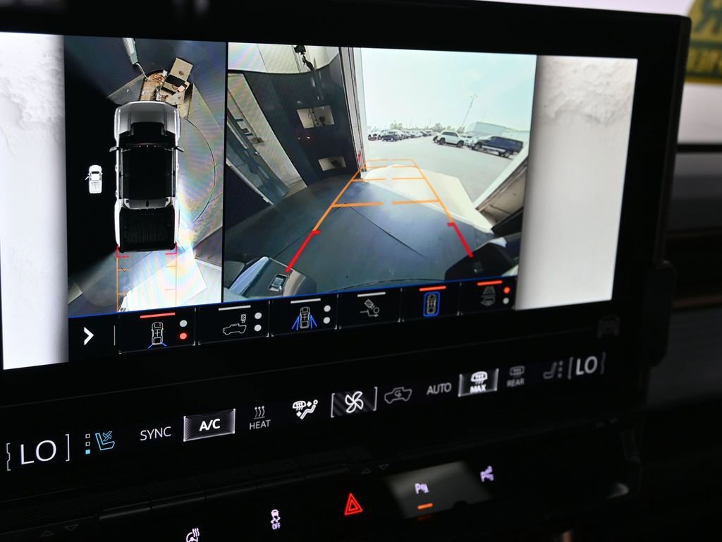 New 2025 GMC Hummer EV 2X image 32