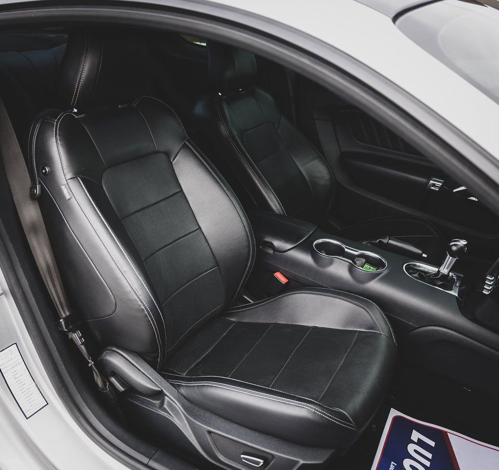 Used 2018 Ford Mustang GT Premium image 36