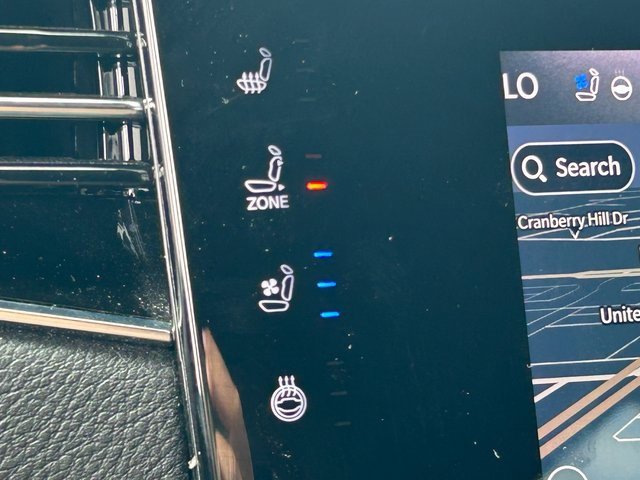 Used 2022 Jeep Wagoneer Series II image 16