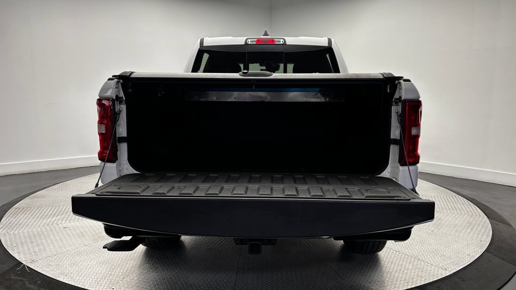 Used 2025 RAM 1500 Big Horn AWD/4WD image 42