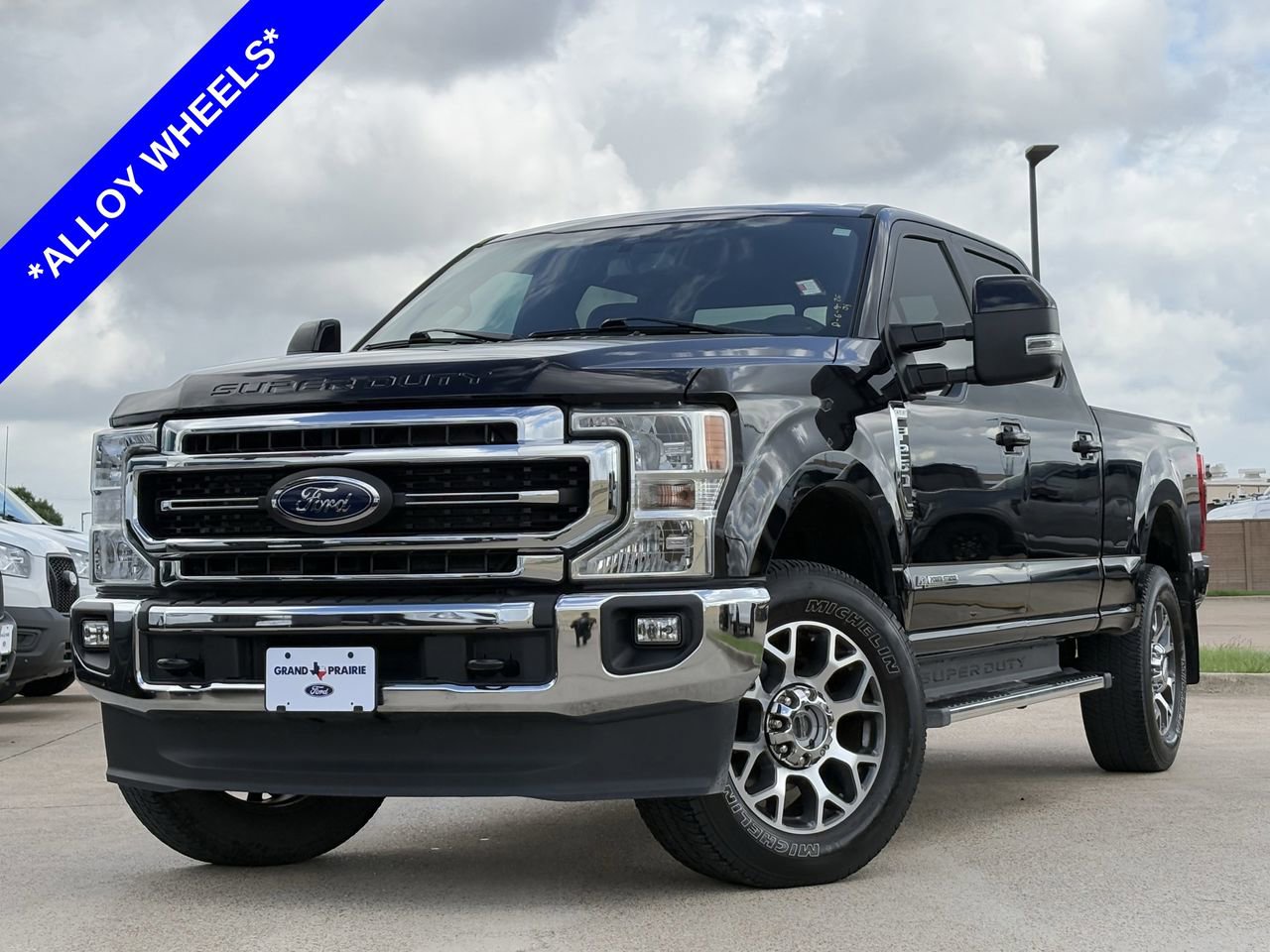 Used 2022 Ford F250 Lariat w/ Lariat Value Package AWD/4WD image 2