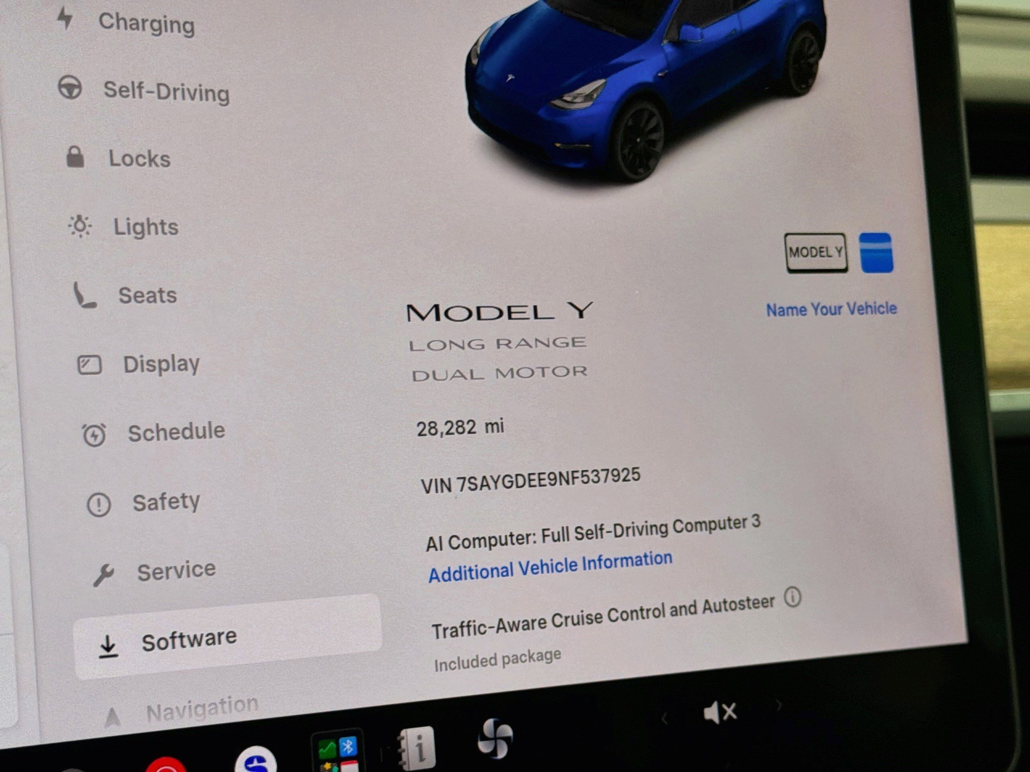 Used 2022 Tesla Model Y Long Range AWD/4WD image 8
