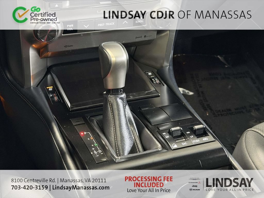 Used 2021 Lexus GX 460 w/ Accessory Package AWD/4WD image 27