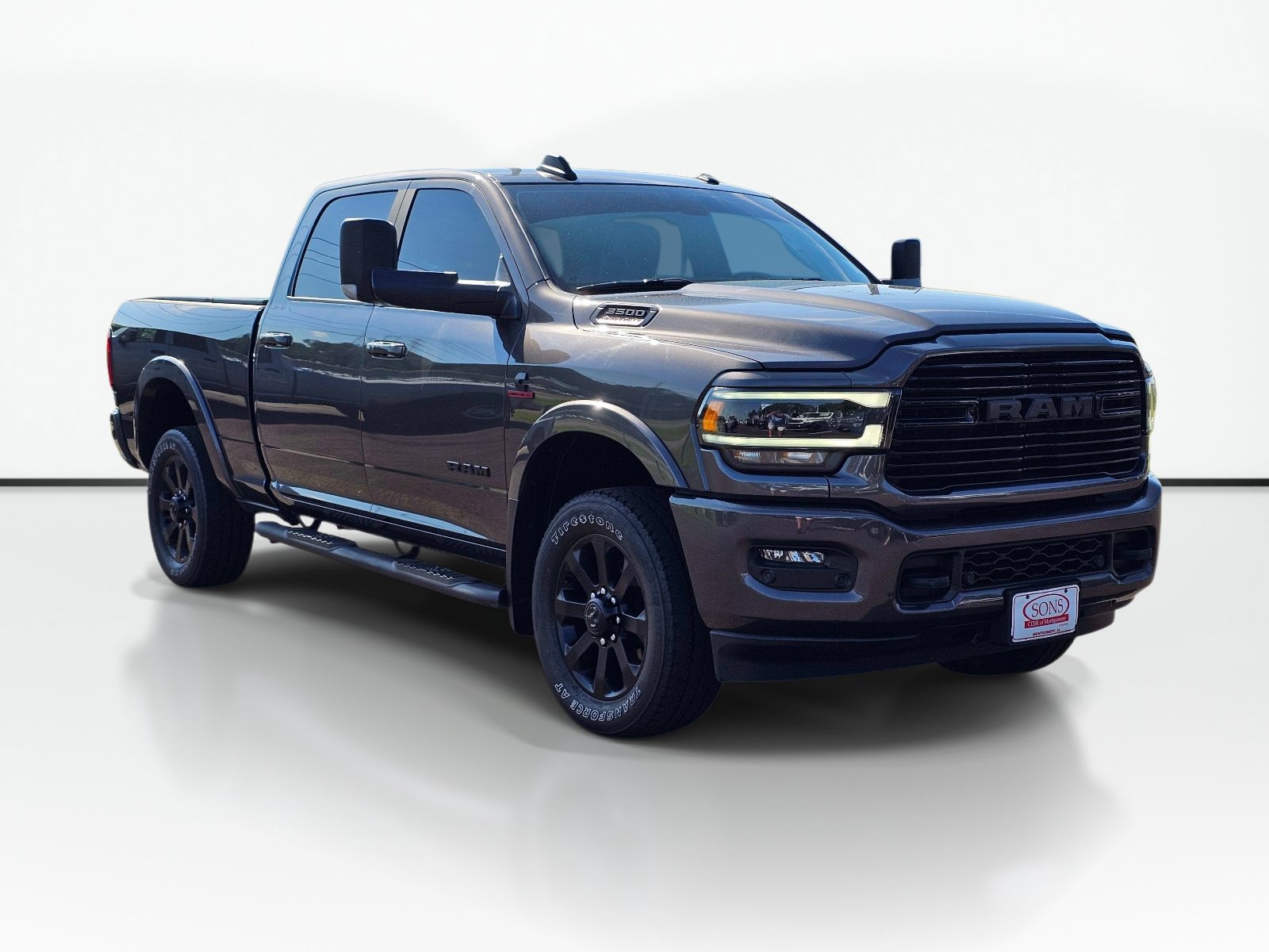Used 2022 RAM 3500 Laramie w/ Night Edition AWD/4WD image 5