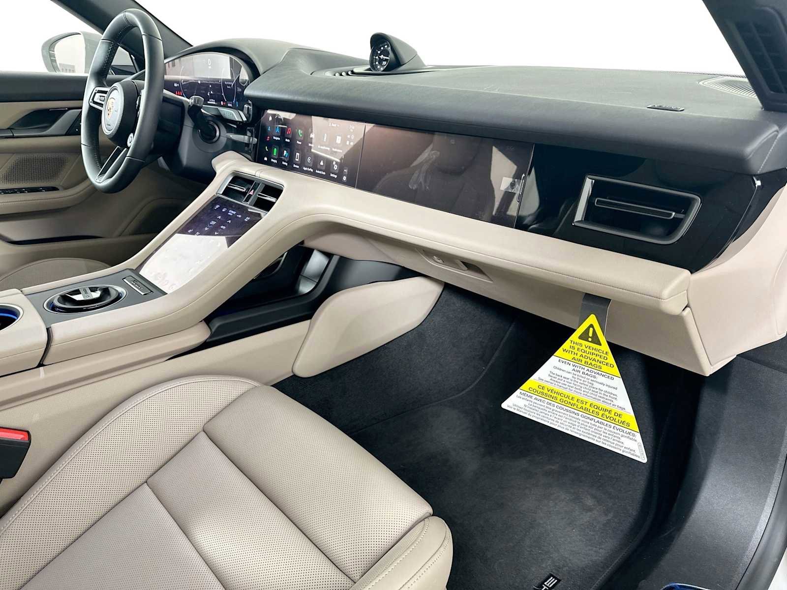 New 2025 Porsche Taycan 4S image 29