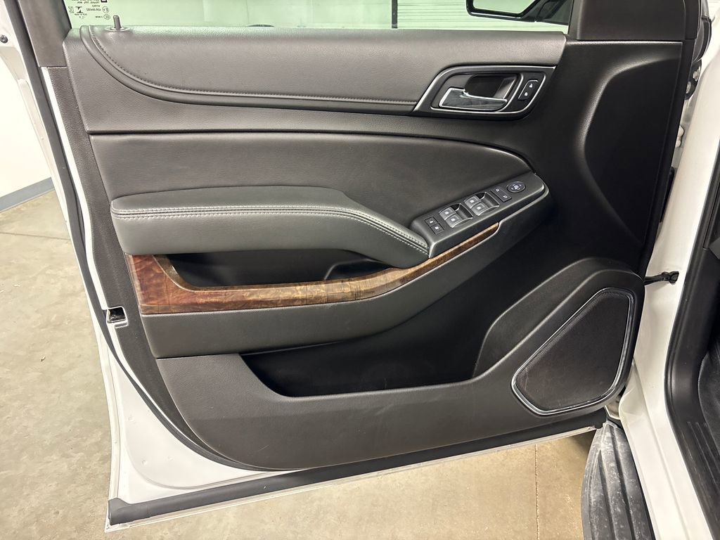 Used 2019 Chevrolet Tahoe LS w/ Enhanced Driver Alert Package RWD image 22