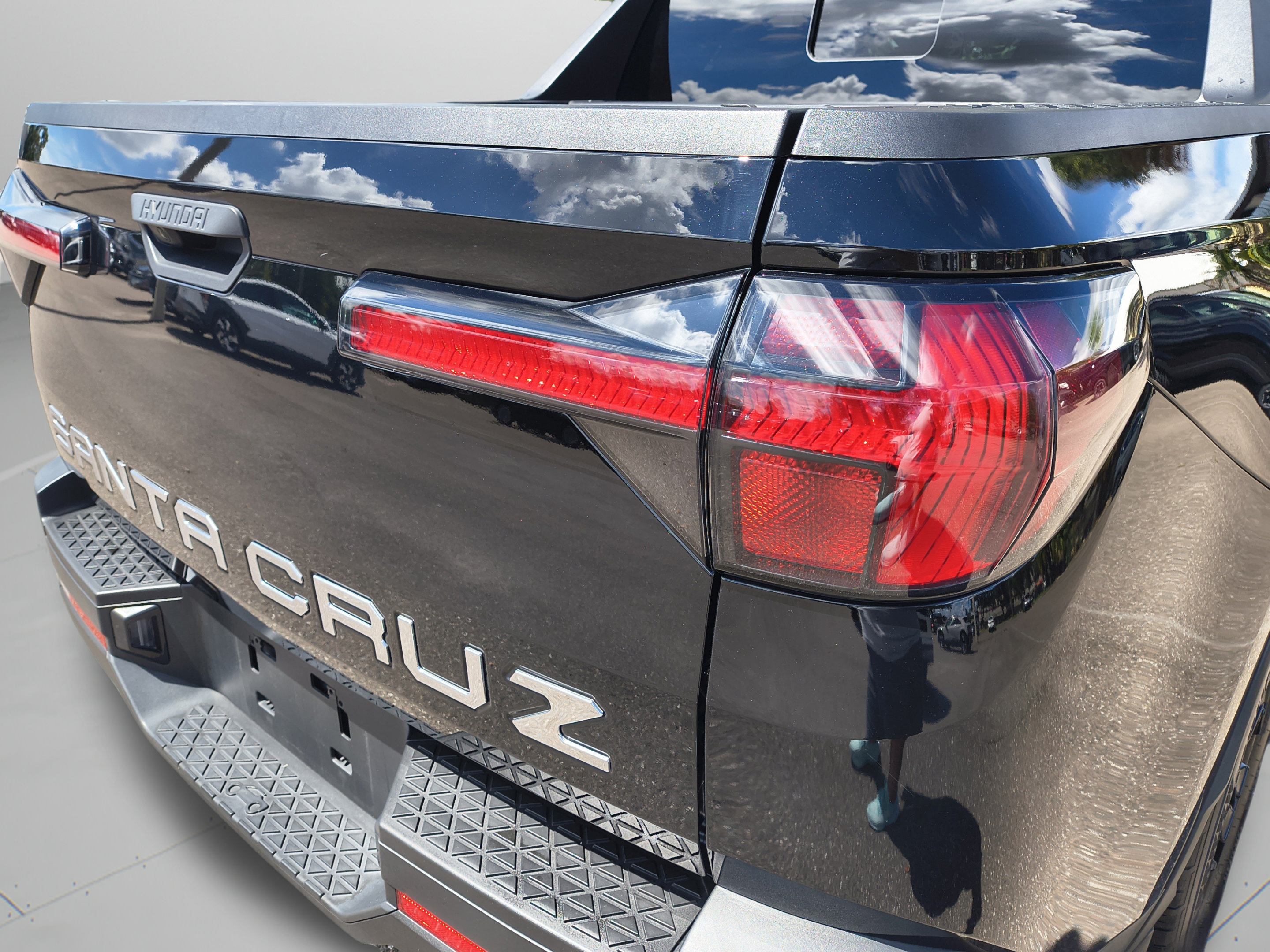 Used 2024 Hyundai Santa Cruz SEL w/ Activity Package FWD image 33
