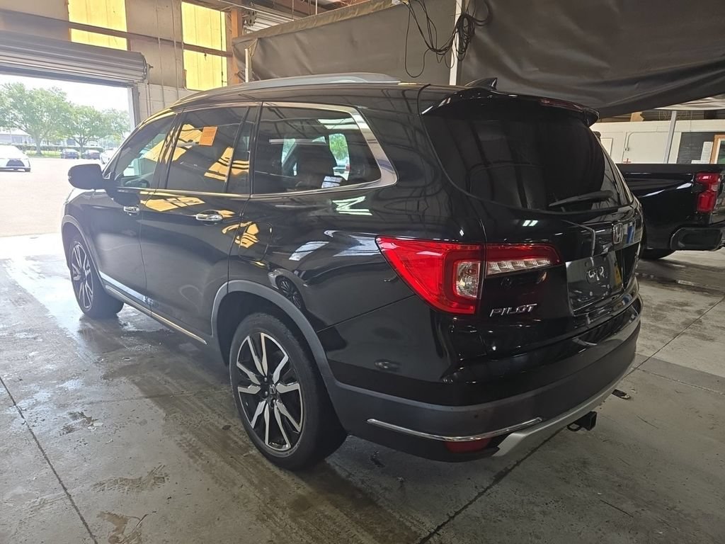 Used 2019 Honda Pilot Touring image 5