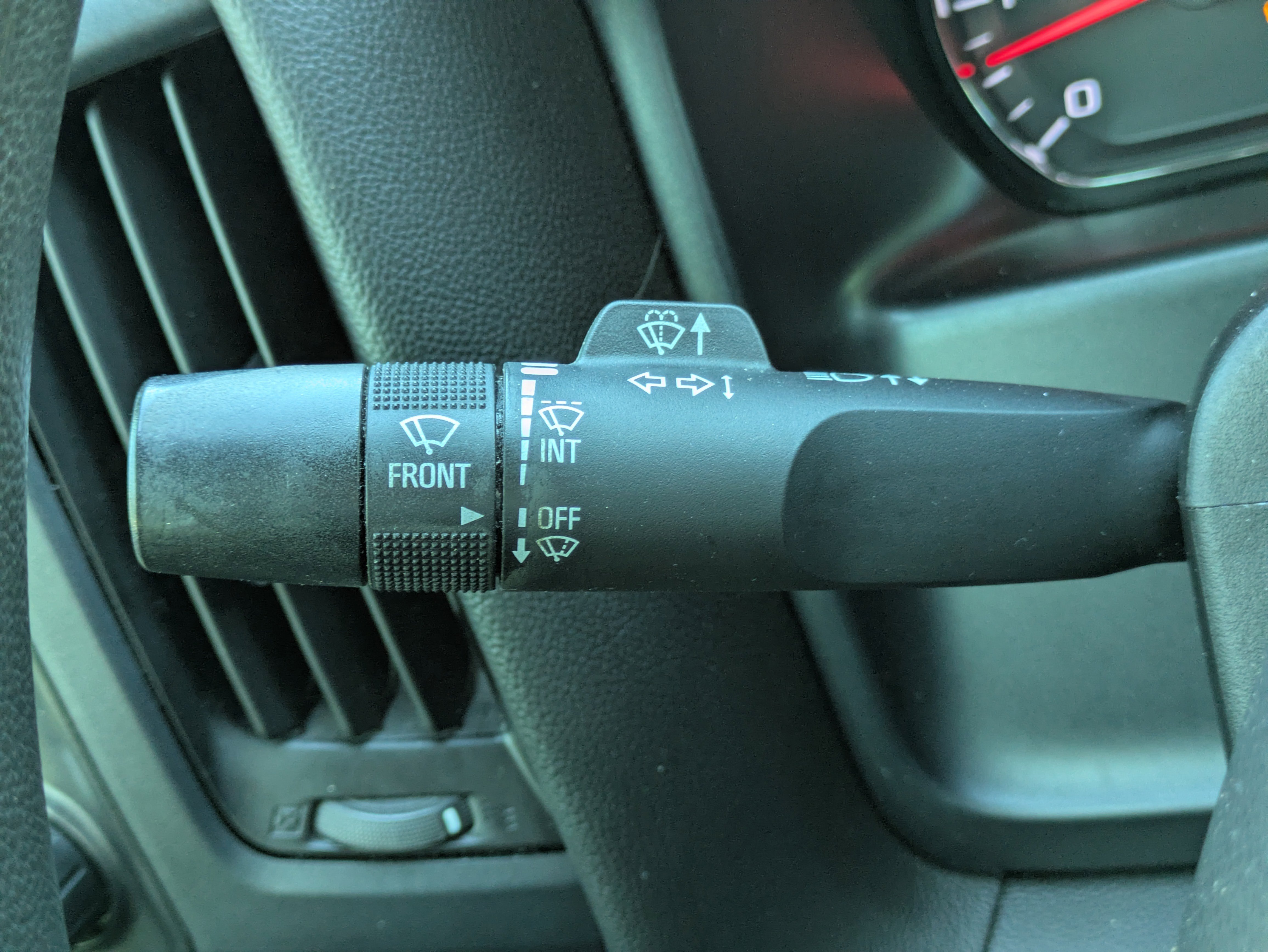 Used 2019 Chevrolet Silverado 1500 Custom w/ Custom Convenience Package image 13