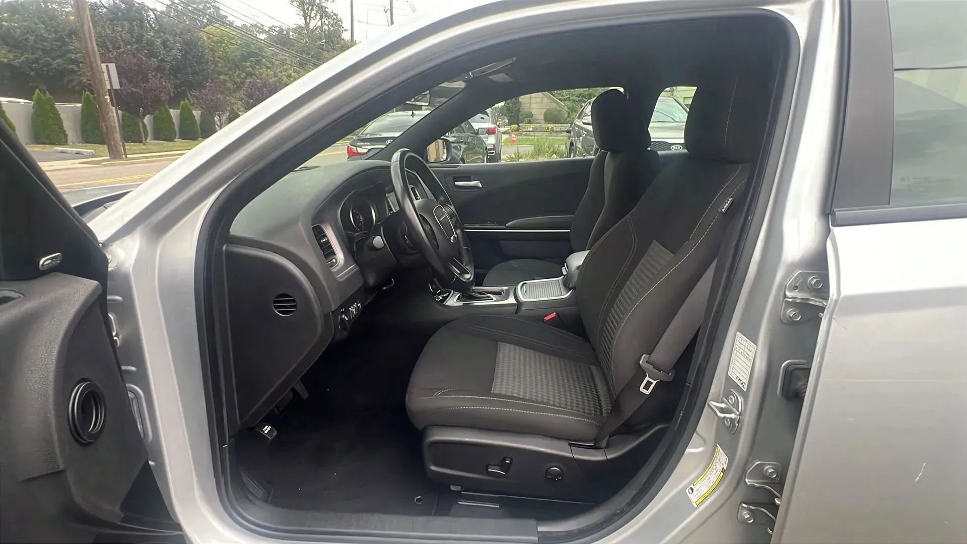 Used 2023 Dodge Charger SXT RWD image 26