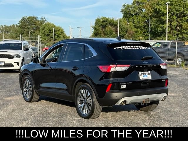 Used 2022 Ford Escape Titanium w/ Class II Trailer Tow Package AWD/4WD image 6