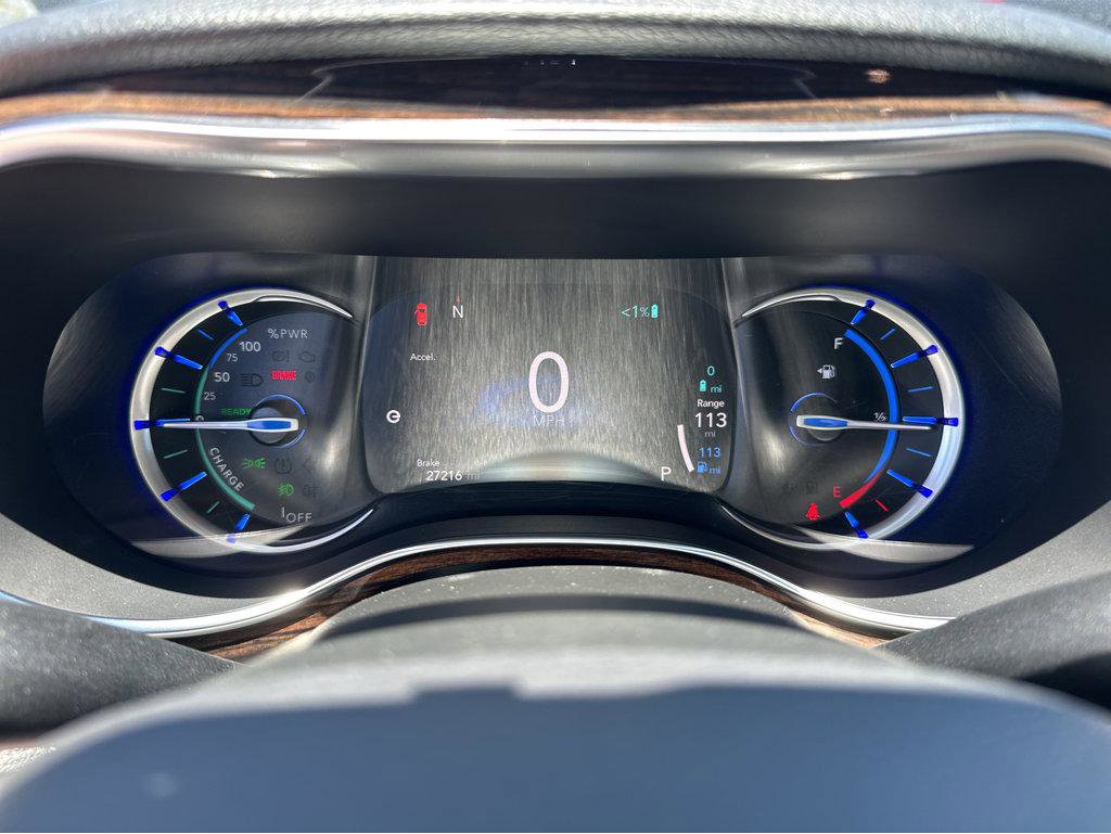 Used 2022 Chrysler Pacifica Limited image 21