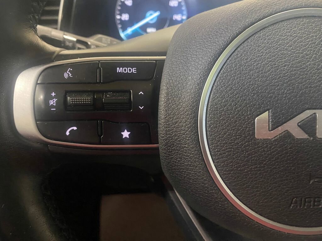 Used 2024 Kia Sportage X-Pro image 9