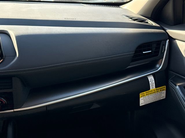 Certified 2025 Nissan Rogue SV image 16