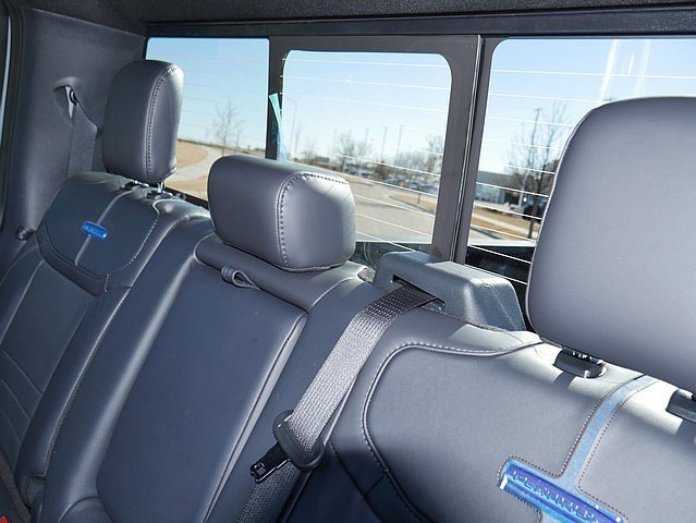 New 2025 Ford F250 Platinum image 16