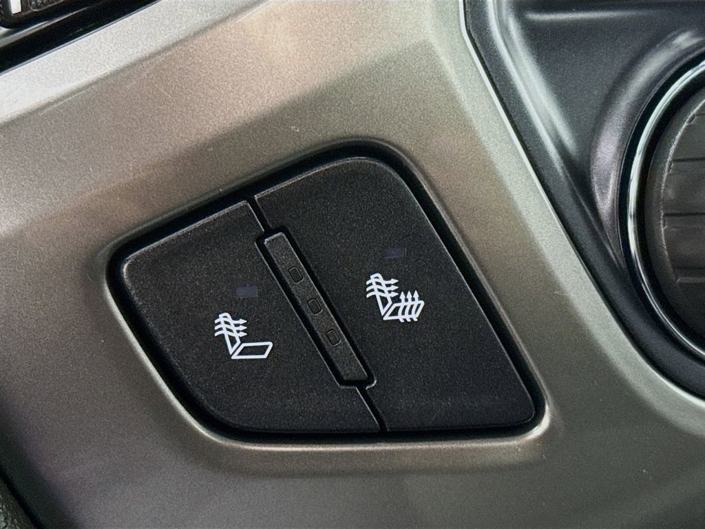 Used 2018 Chevrolet Silverado 2500 LT w/ LT Convenience Package image 21