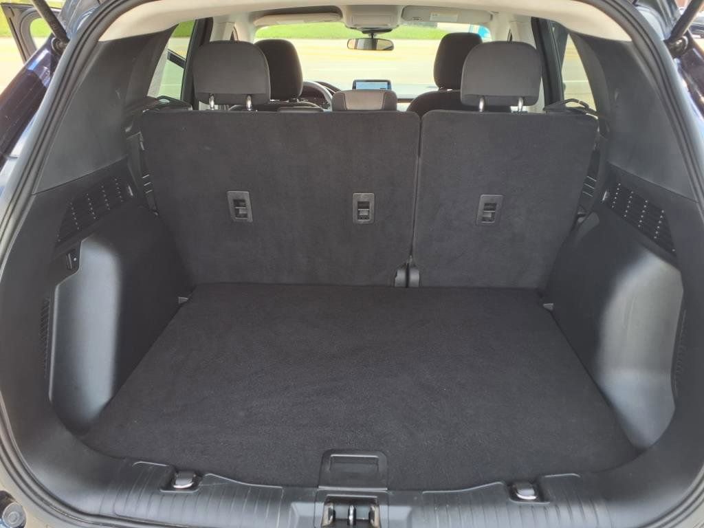 Used 2021 Ford Escape SE image 14