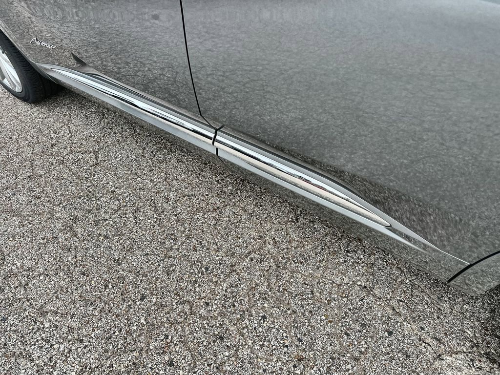 New 2026 Buick Envision Avenir image 13