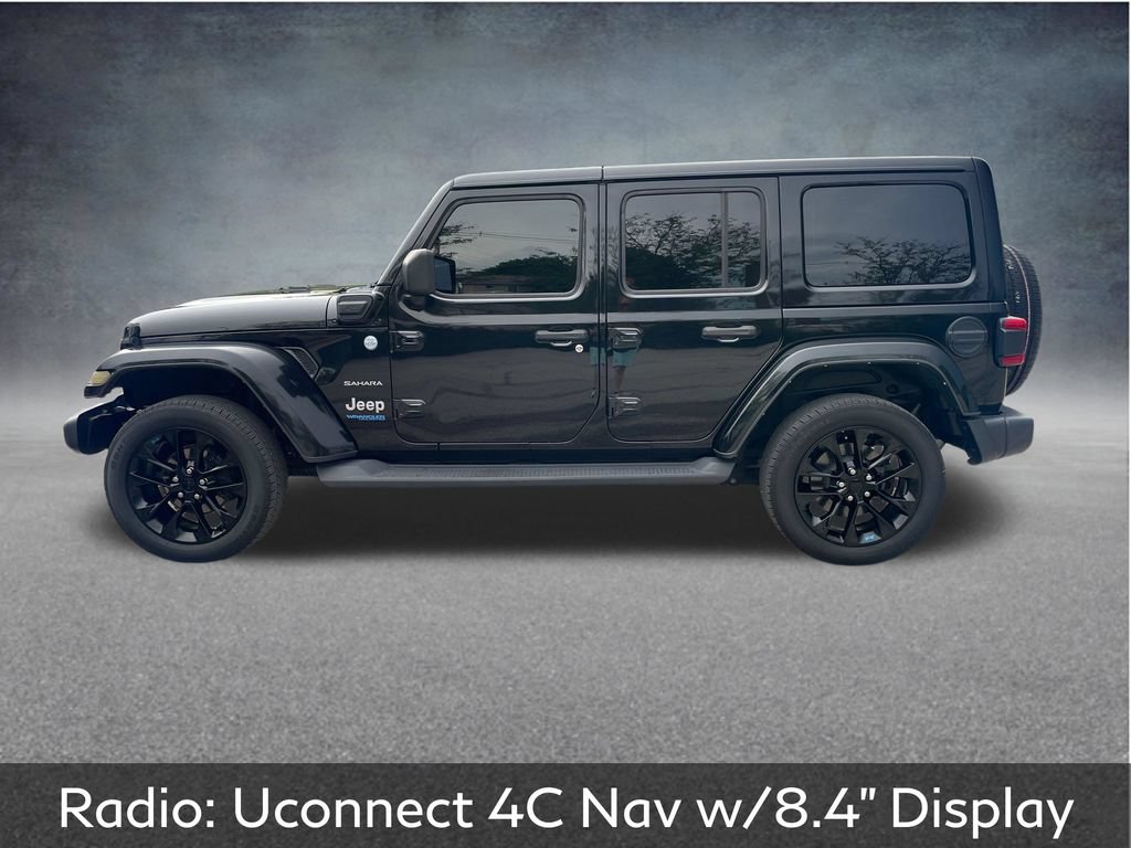 Used 2022 Jeep Wrangler Unlimited Sahara AWD/4WD image 5