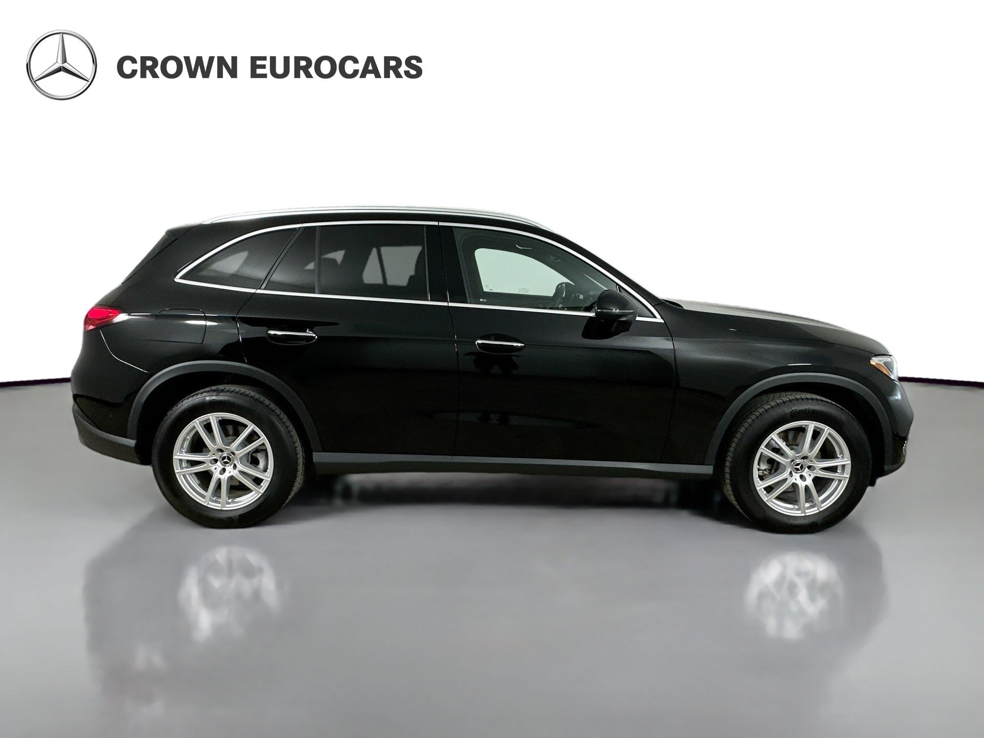 Used 2023 Mercedes-Benz GLC 300 4MATIC image 4