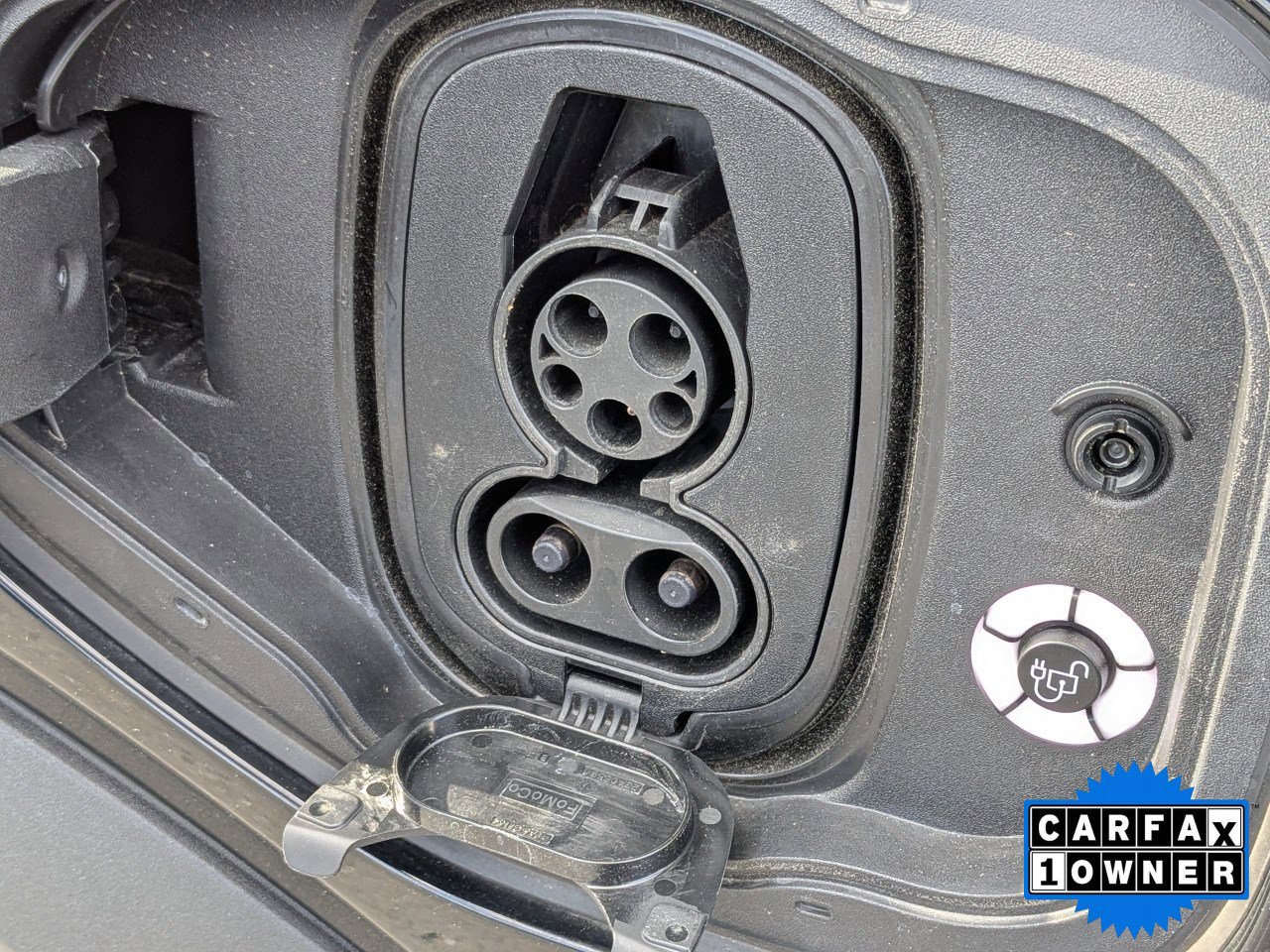 Certified 2024 Ford Mustang Mach-E Select w/ Comfort Package Lite image 12