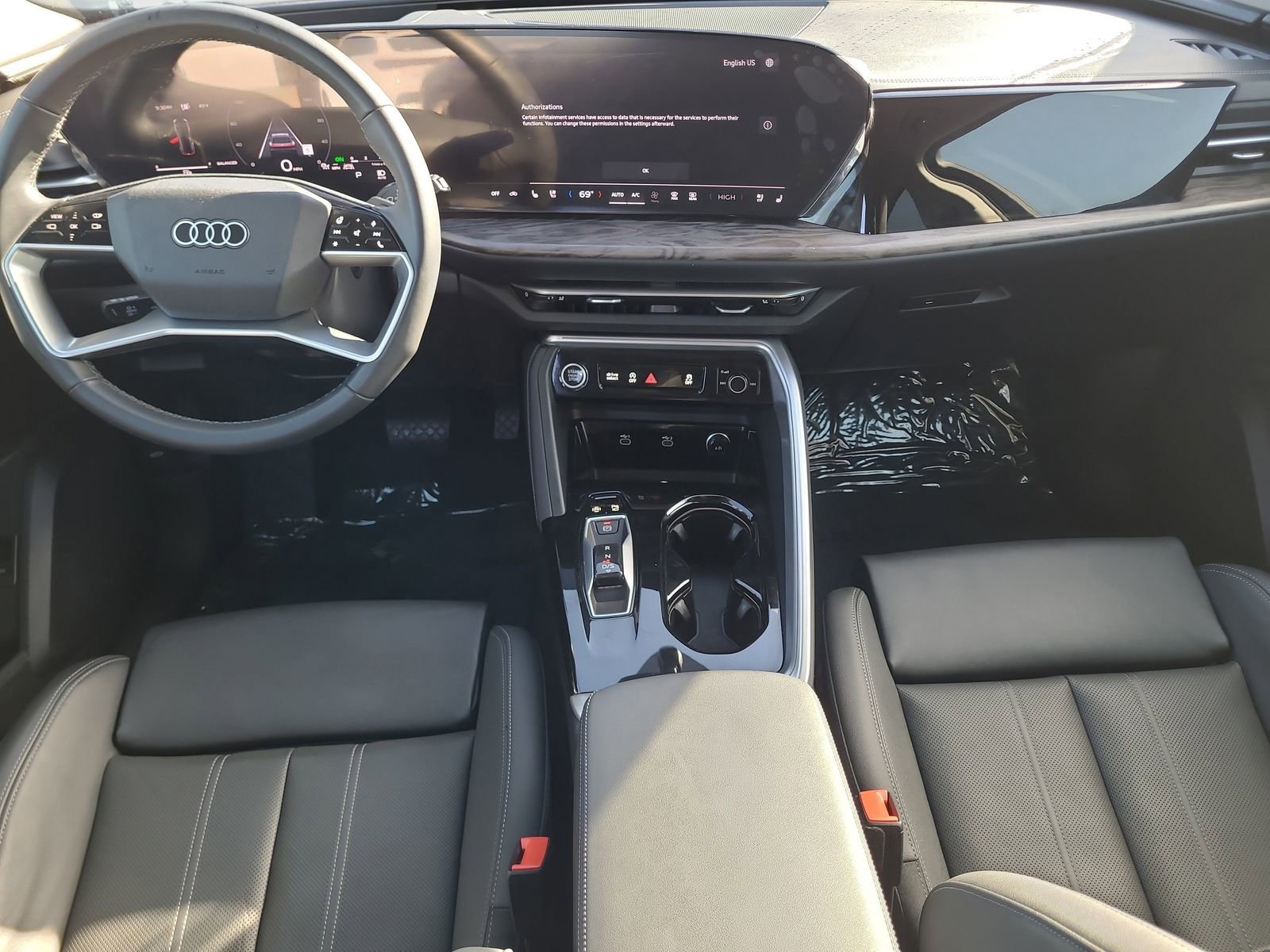 Used 2025 Audi Q5 Premium Plus w/ Premium Plus image 11