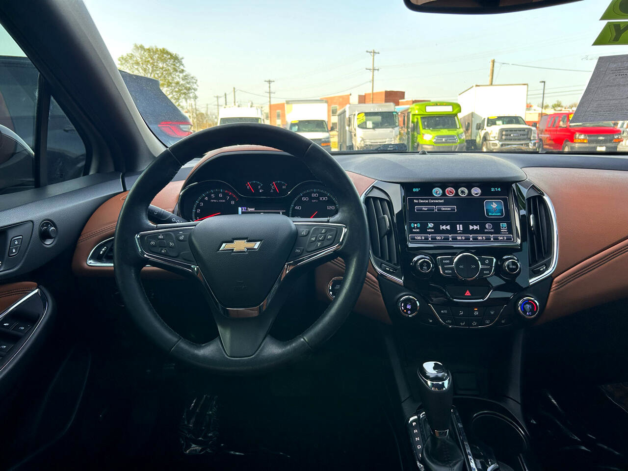 Used 2017 Chevrolet Cruze Premier image 13