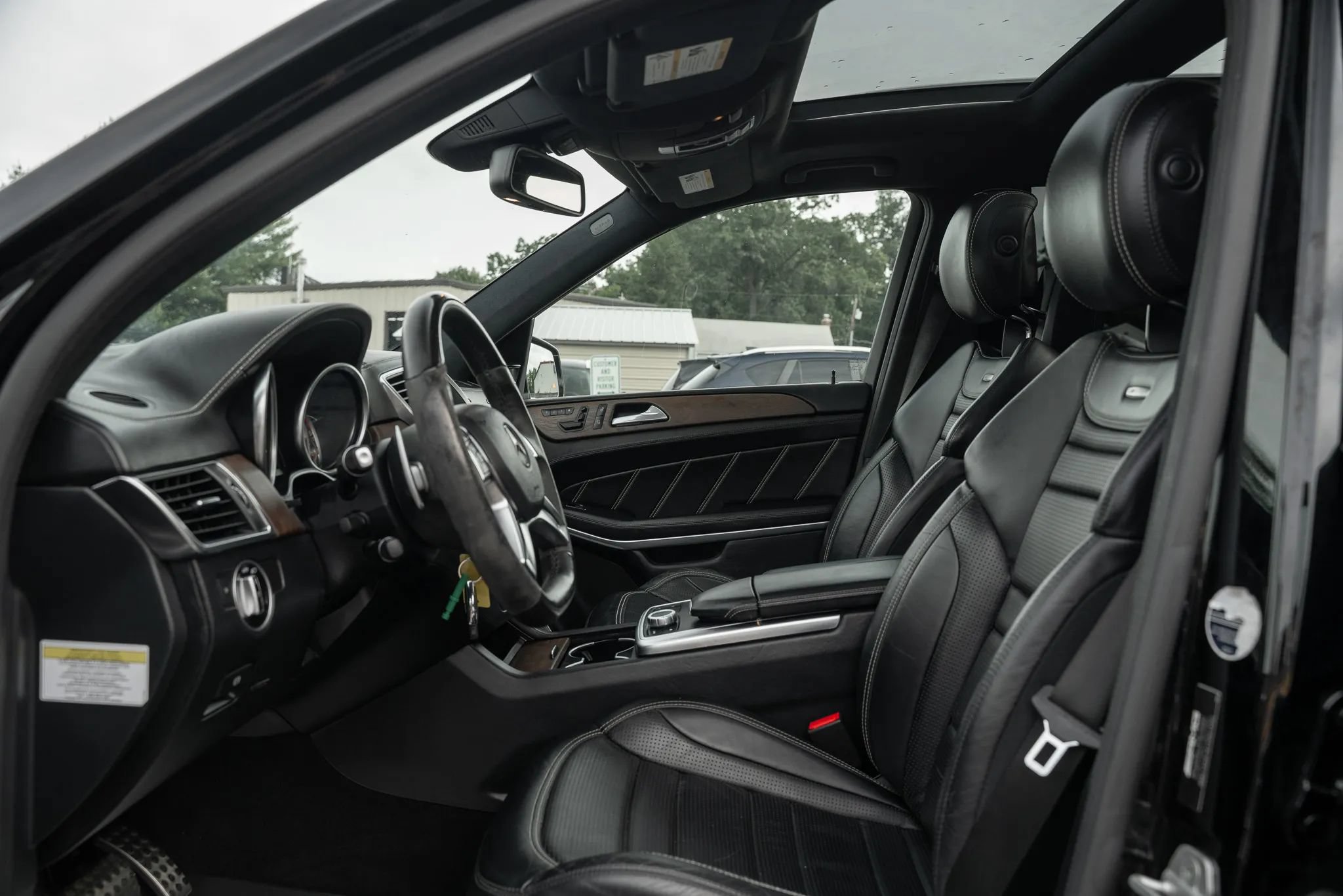 Used 2013 Mercedes-Benz GL 63 AMG 4MATIC image 7