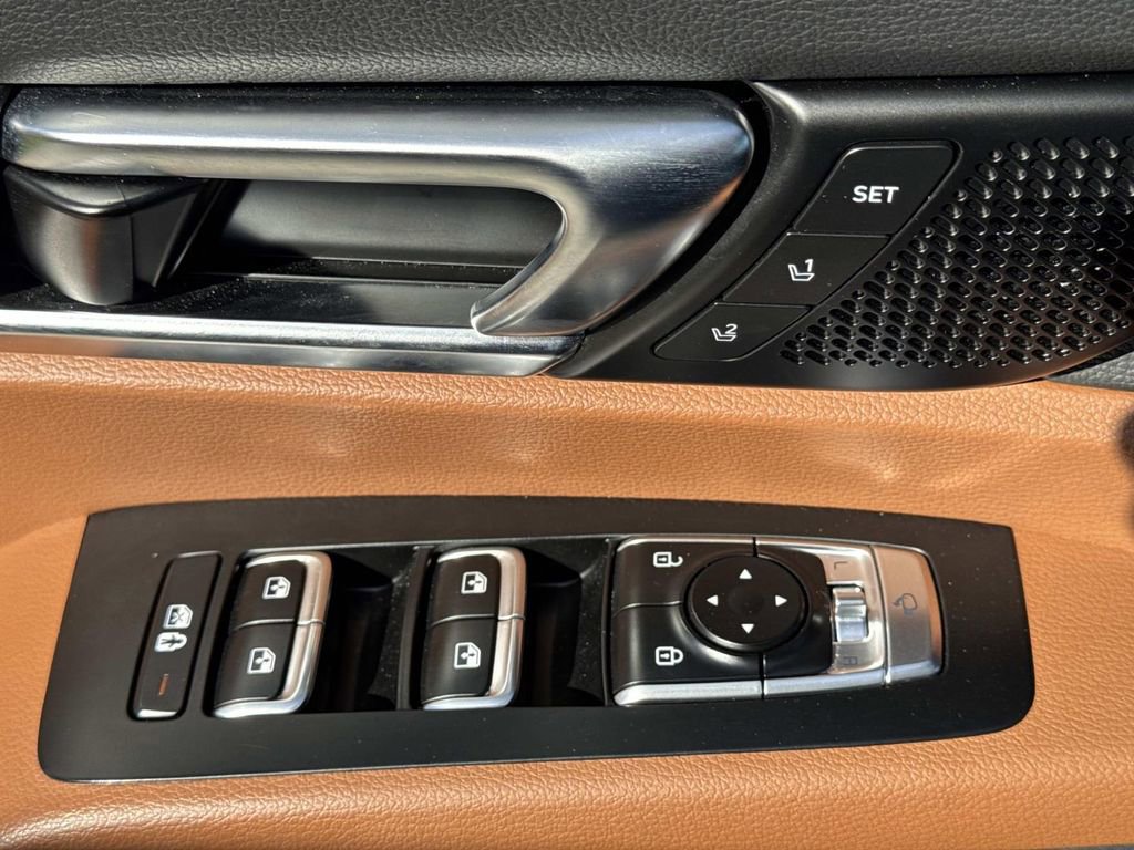 Used 2023 Kia Telluride SX X-Line image 32