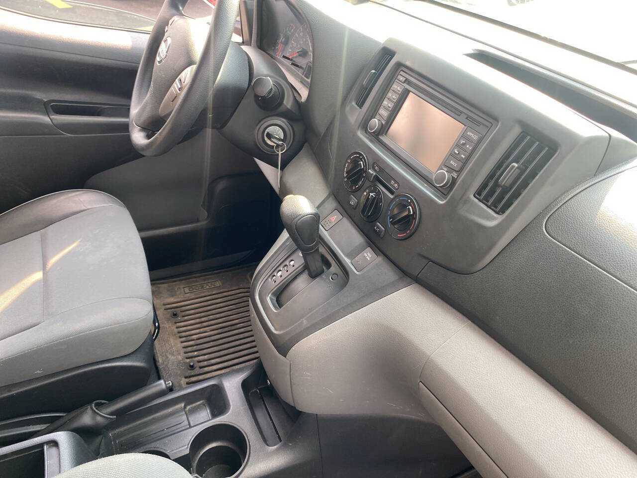 Used 2019 Nissan NV200 SV w/ Navigation Package image 25